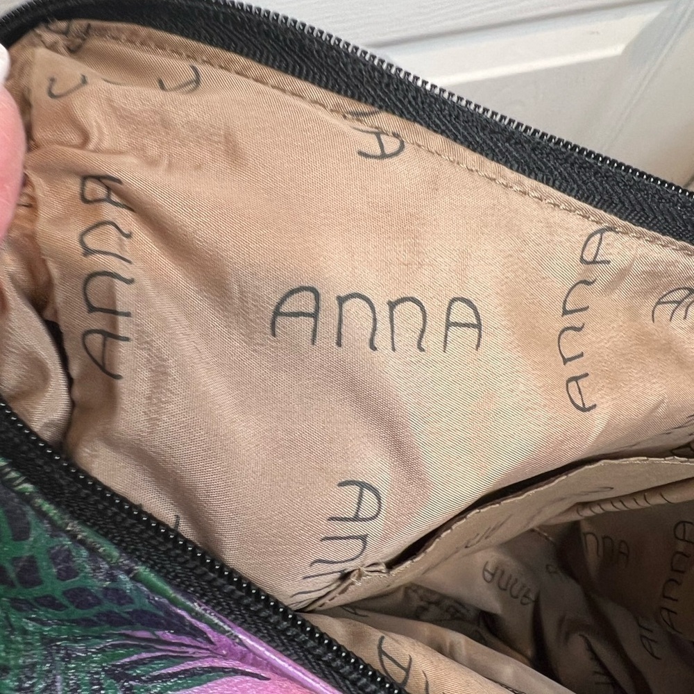 ANUSCHKA 🌷ANNA BY ANUSCHKA LEATHER HAND-PAINTED TRIPLE COMPARTMENT SATCHEL - Picture 15 of 16